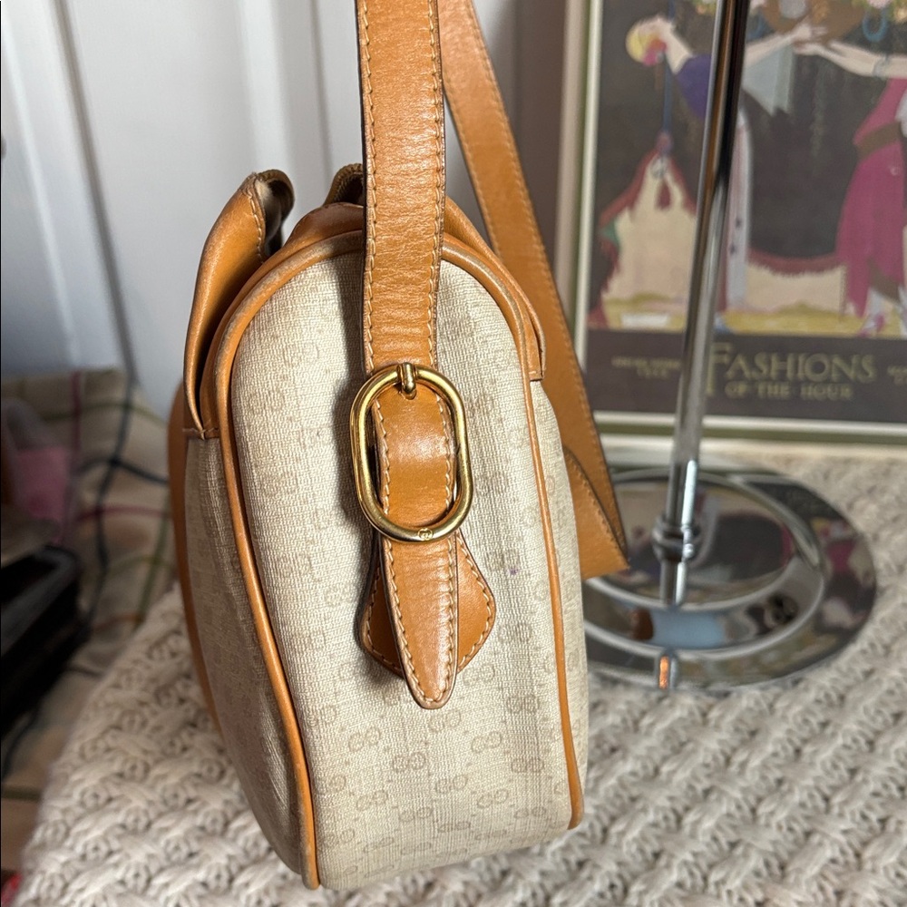 Authenticated Vintage Gucci Micro GG Bag - Picture 17 of 17